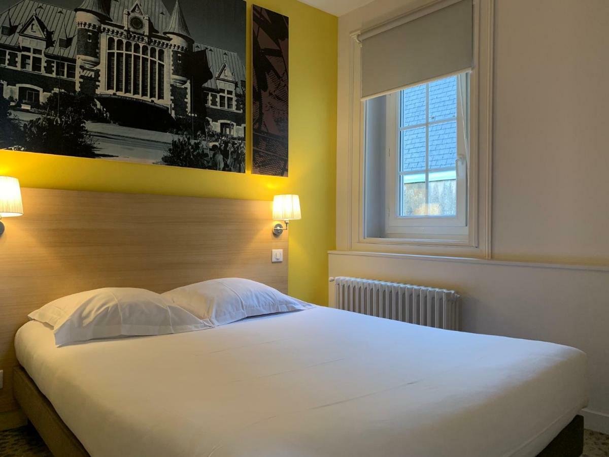 Hotel De La Gare - Restaurant Bistro Quai La Roche-sur-Yon Εξωτερικό φωτογραφία
